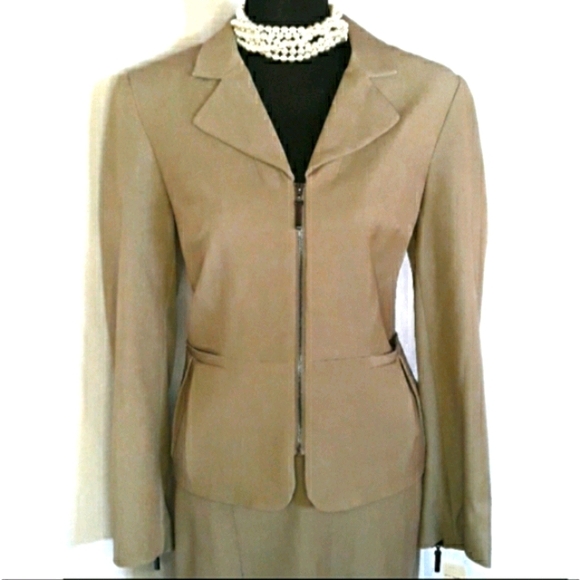 Sharagano Camel Skirt Set - Picture 7 of 8